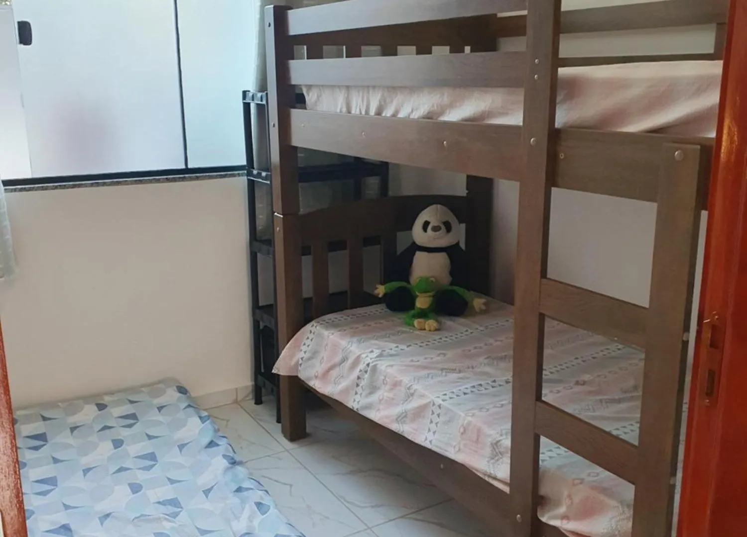 Homestay Quarto & Conforto Penha  Brazil